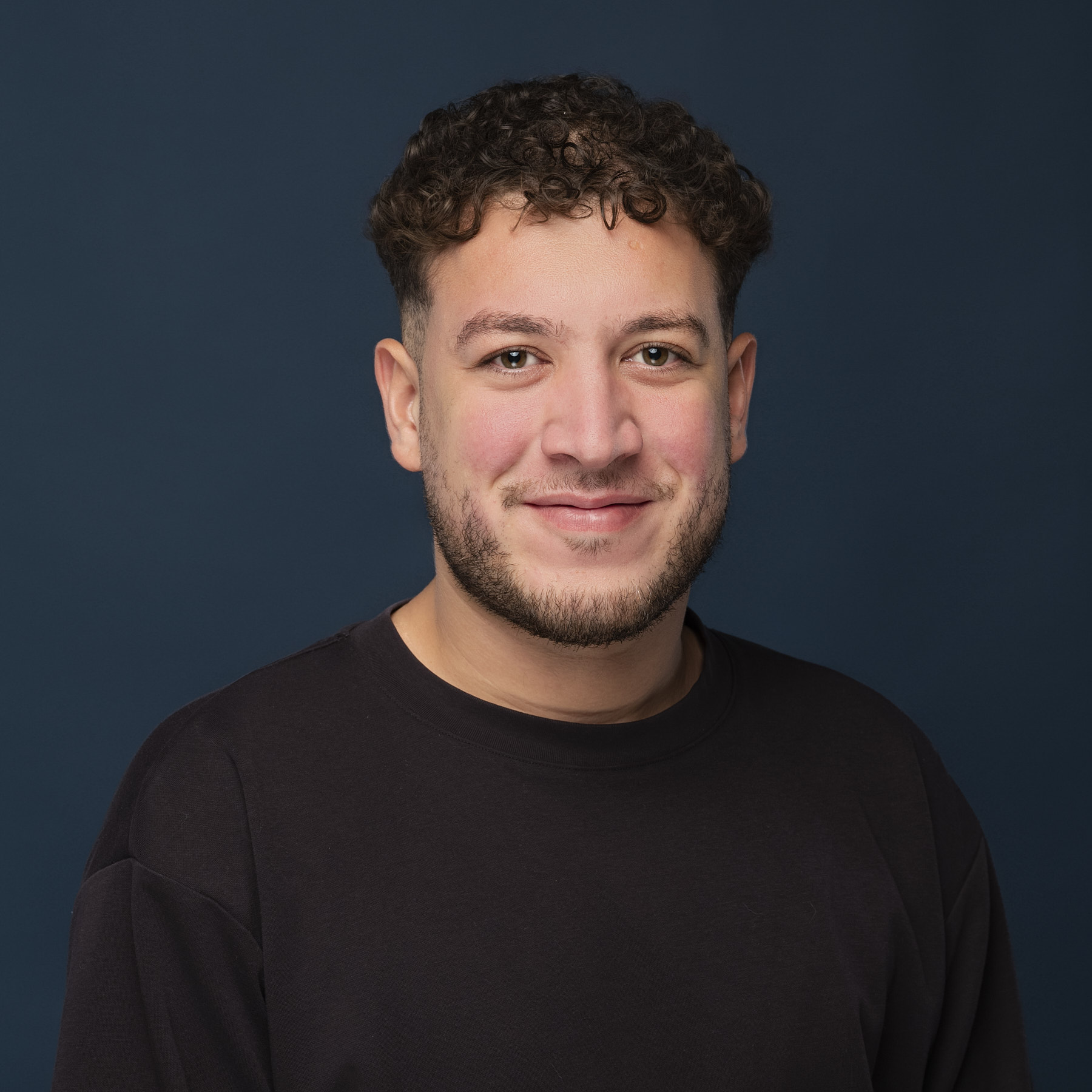 Rayane Conan — Sales Director · INSKIP